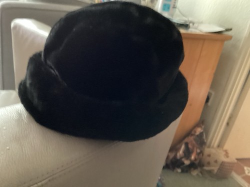 Marks spencer black faux fur - &,