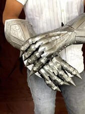 Knight Metal Gauntlets