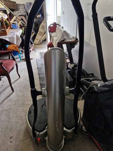 Vibrating exercise machine - vibrating,