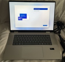 HP Laptop Envy x360 16" Ultra