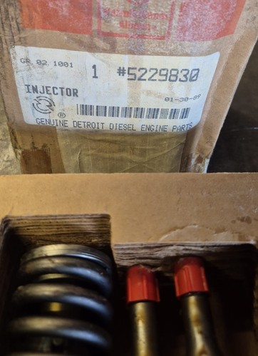 Detroit diesel injector - detroit,