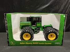 1/16 SCALE - ERTL/JOHN DEERE