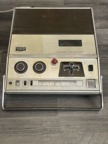 Vintage sanyo 412w radio - sanyo, mr-412w