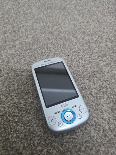 Sony ericsson w20i - sony,