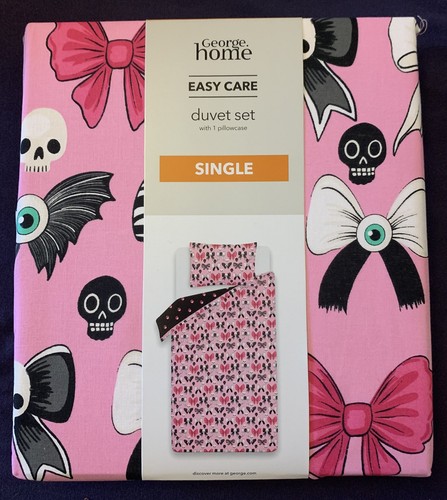 Black pink spooky bows - &,