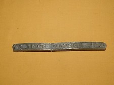 VINTAGE OLD  8 1/2" LONG ON