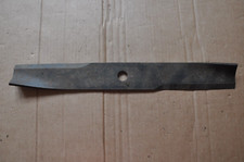 7650034330 6L9239A 42cm Kubota Lawn Mower Blade