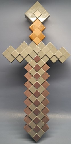 Official minecraft dungeons - minecraft,