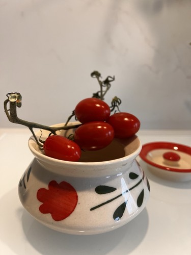 Brown glazed pottery - brown,