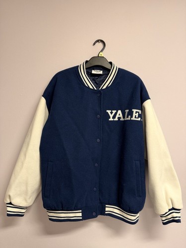 Primark dark blue and white - and,