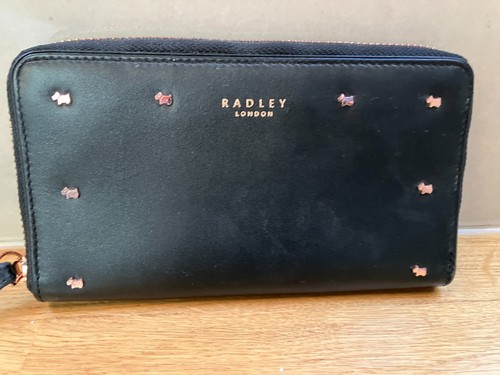 Black radley large leather zip - large,