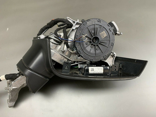 Original tiguan ad1 side - vw,