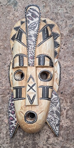 Tribal art hand carved - tribal, art: