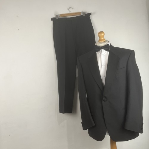 Marks spencer tuxedo - &,