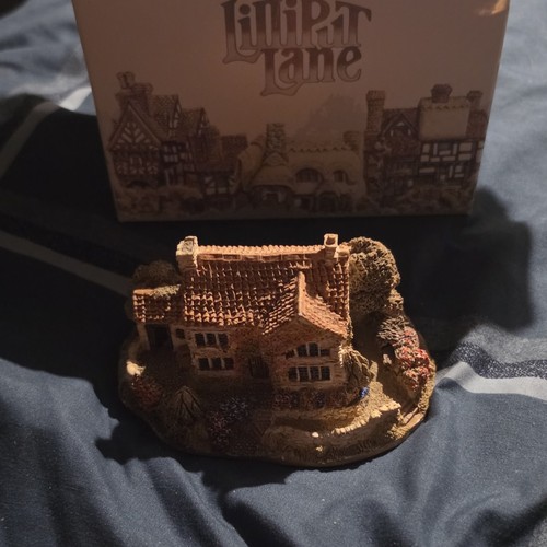 Lilliput lane painted resin - lane,