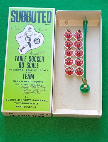 Boxed 1970s subbuteo c100 - boxed,