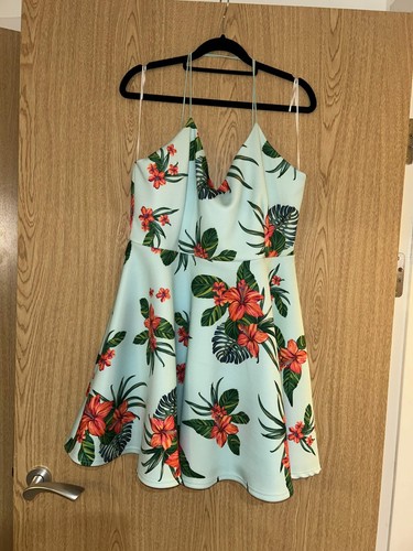 New look petite tropical - new,