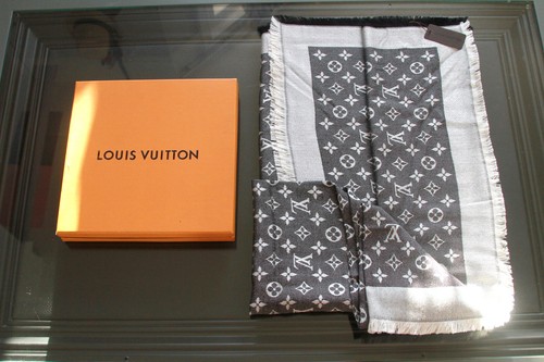 Louis vuitton monogram scarf - vuitton,