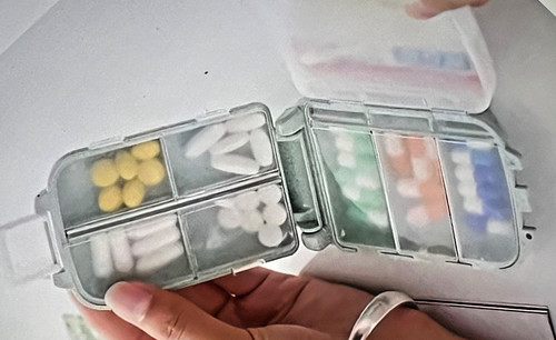 Pill box layer - pill, starry
