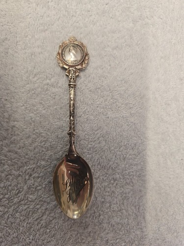 Queen elizabeth silver - queen,