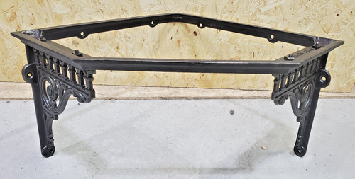 Victorian cast iron corner - victorian,