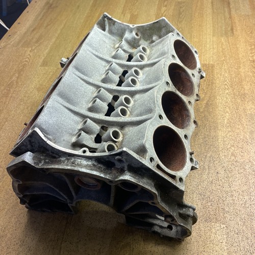 Rover engine block - rover, 3.9.