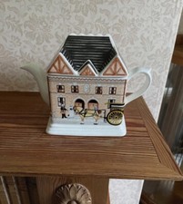Ringtons collectors teapot