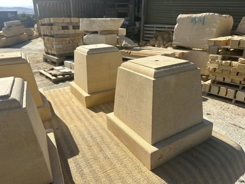 Staddle stones - staddle,