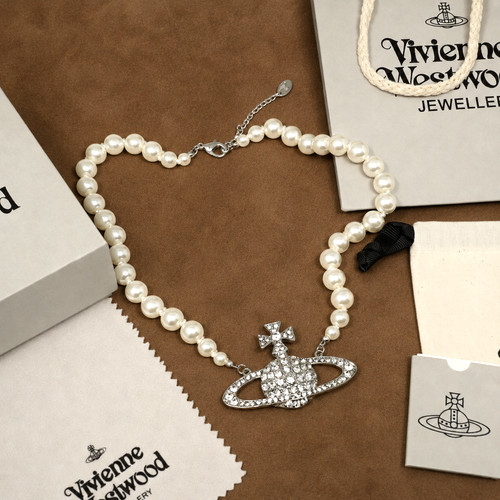 Vivienne westwood necklace - vivienne,