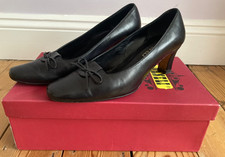 VANELi Women's Black Leather