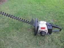 STIHL HS60AV ELECTRONIC PETROL ENGINE HEDGE TRIMMER 22" BLADE -SPARES OR REPAIR