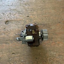 GENUINE PEUGEOT CITROEN FORD 1.6 HDI - DIESEL FUEL PUMP - 9672605380