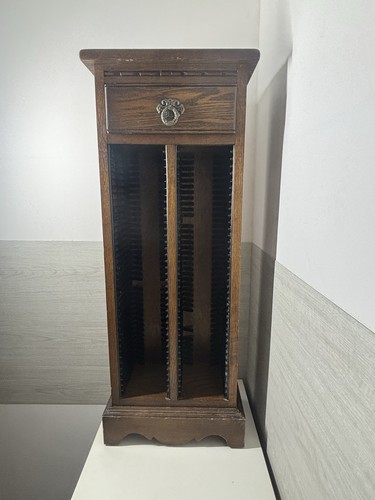 Old charm furniture oak - charm,