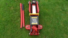 Trolley Jack 2 tonne low profile