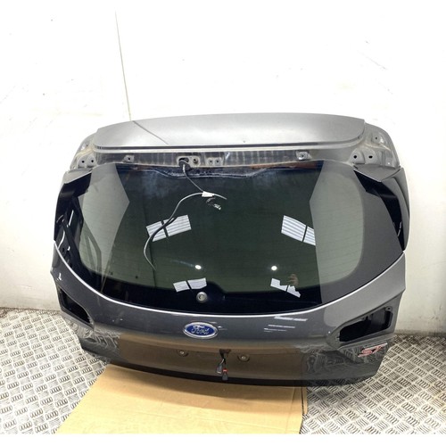 Ford focus boot lid - ford,
