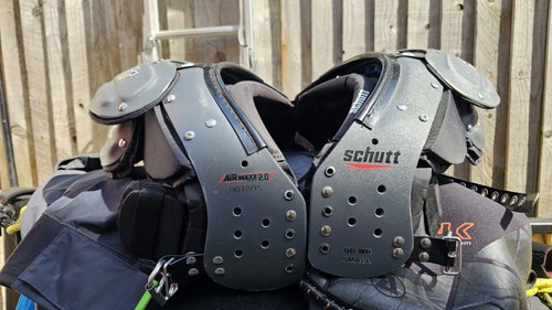 Schutt air maxx - 2, qb/wr