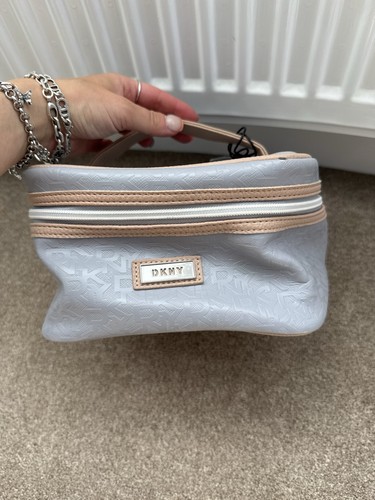 Women dkny makeup travel - dkny,
