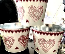 Set of  3 Metal flowers  Pots