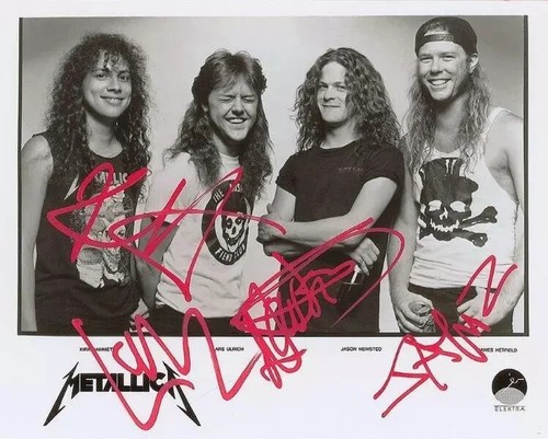 Metallica signed photo - signed,
