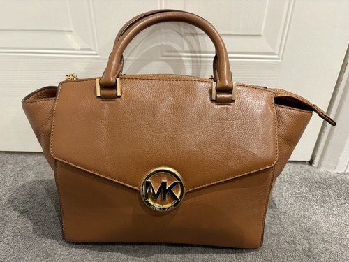 Michael kors large tan leather - large,