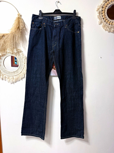 Signature levi strauss co - signature,