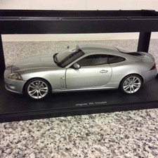 Jaguar XK Coupe 1:18 Diecast