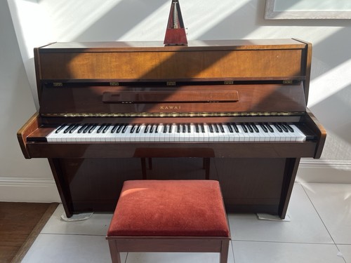 Kawai piano upright with stool - piano,