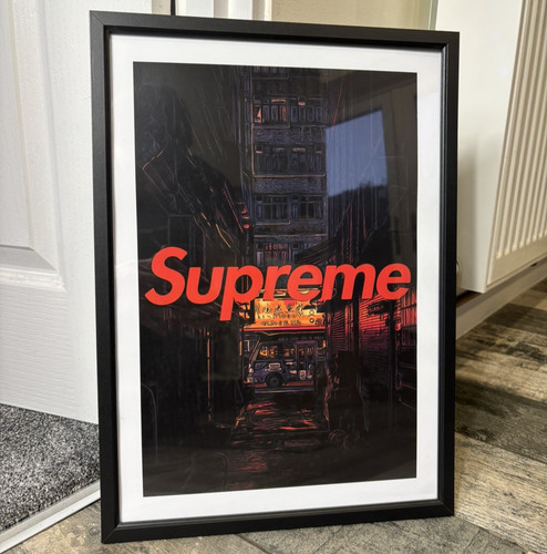 Supreme night dark street - night,