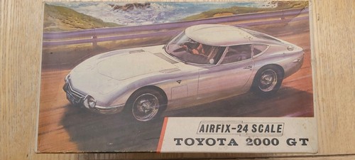 Airfix red stripe toyota - red,