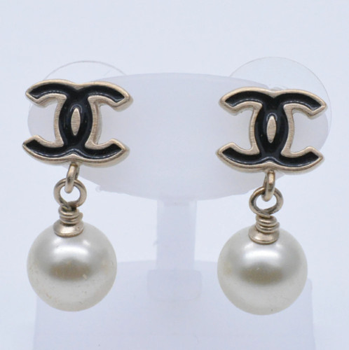 Chanel black logos pearl - black,