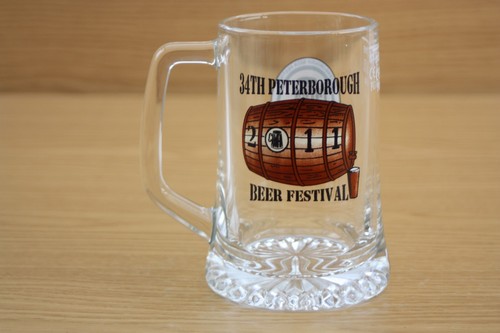 Collectable breweriana glass - breweriana,