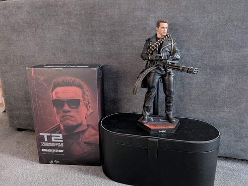 Hot toys mms795 800 - hot, t-800