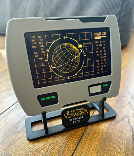 Star trek voyager starfleet - voyager,