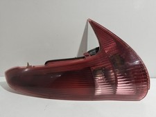 6351R4 RIGHT TAILGATE LIGHT /